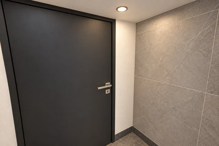Sanitaires · Étage — Autre perspective